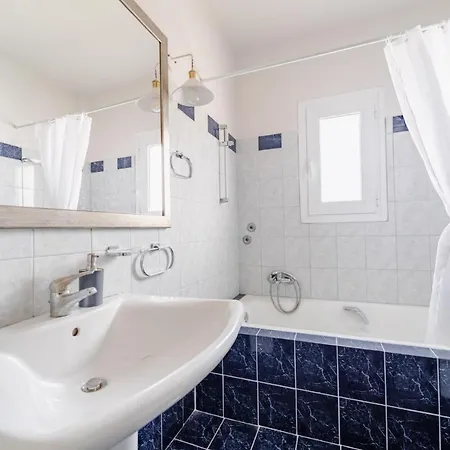 Aparthotel Drita & 4*