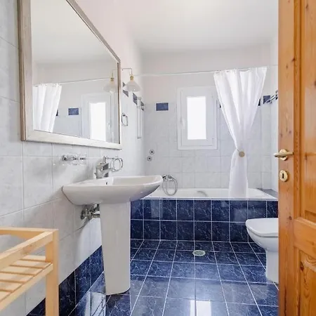 Drita & Aparthotel 4*