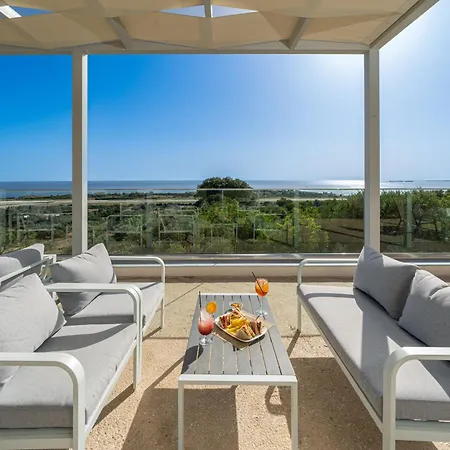 Aparthotel Drita & Svoronata